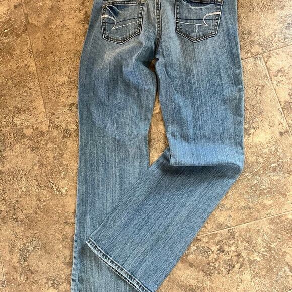 AMERICAN EAGLE women's size 6 short-stretch jeans, Slim Boot, Distressed - Picture 9 of 9